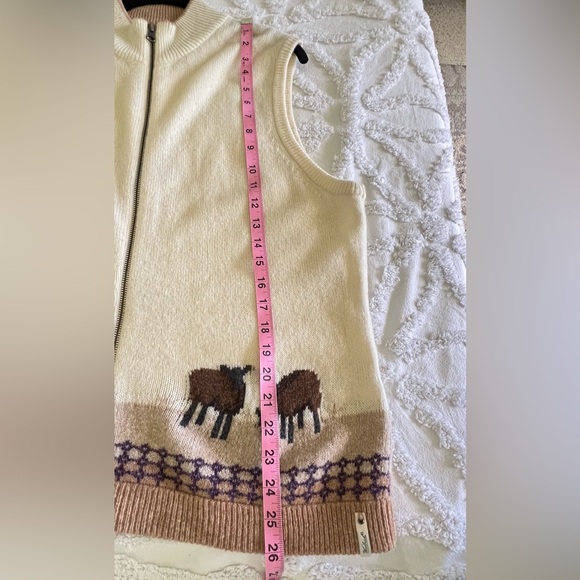 WOOLRICH Women's Grazing Sheep Cream Wool Full Zip Vest Size Large - Picture 14 of 14